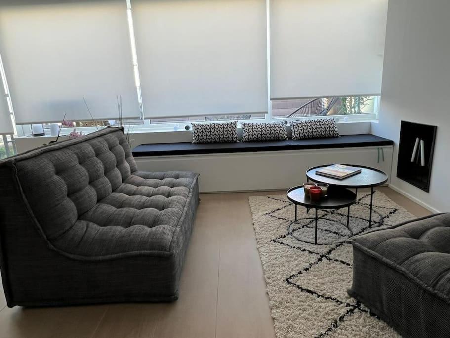 Beautiful Penthouse At 5min Of Place Appartement