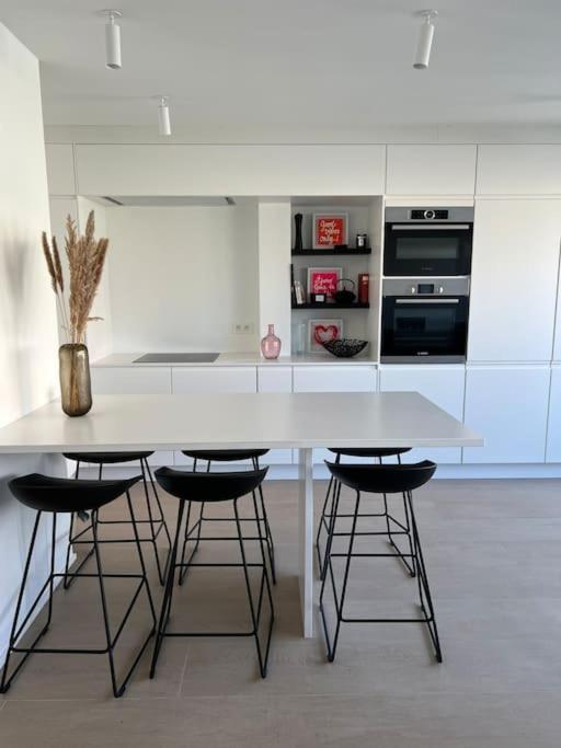 Beautiful Penthouse At 5min Of Place *
